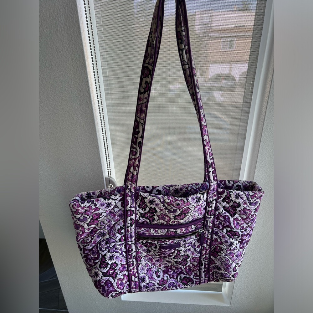Vera Bradley tote - purple retired print